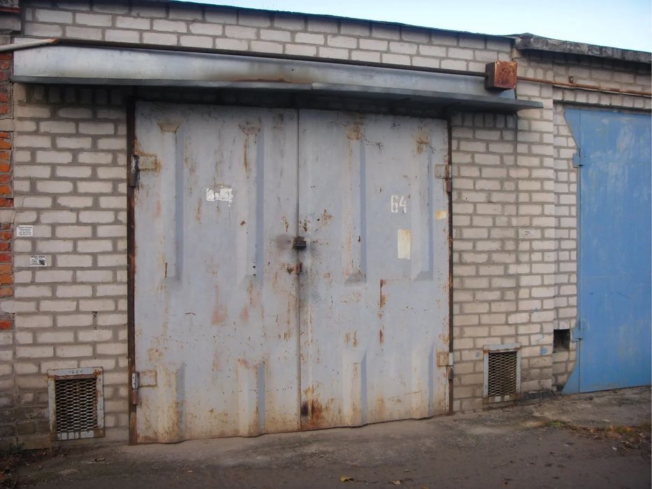 Гараж кирпичный капитальный кооператив  Гранит