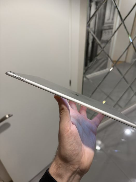 Ipad Pro 10.5 64gb Wifi Silver 120 герц екран з гарнатією
