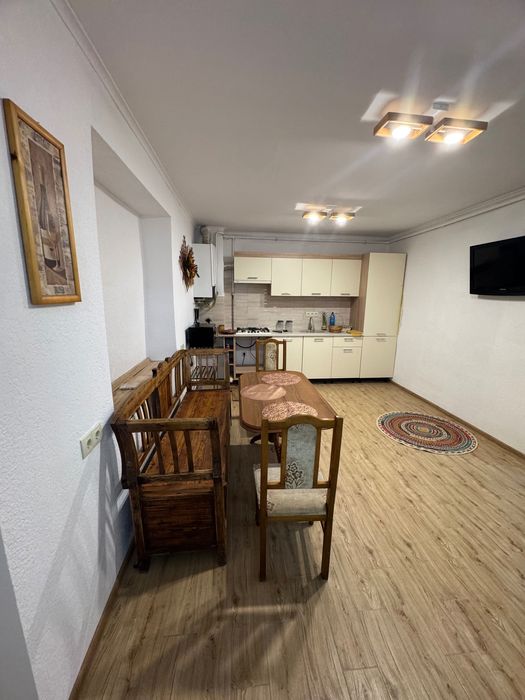 Здається в центрі Ужгорода будинок!