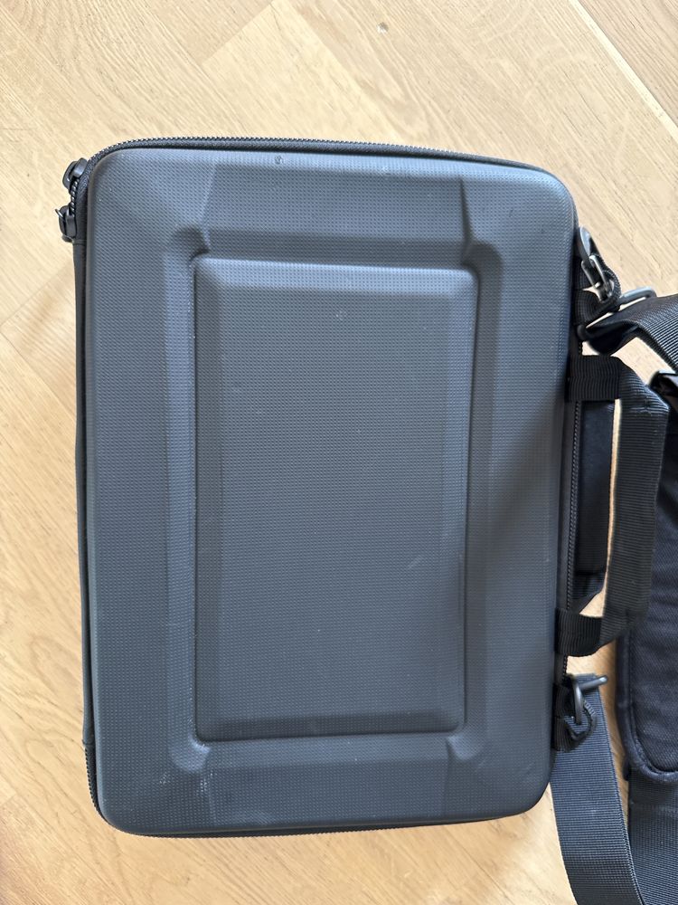 Etui na laptop Thule Gauntlet 3.0 Attaché 15" torba na laptopa