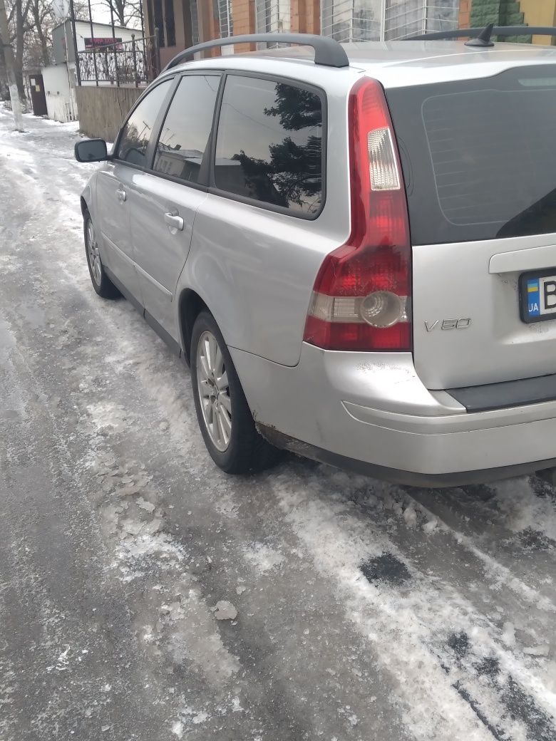 Продам автомобіль Volvo v 50