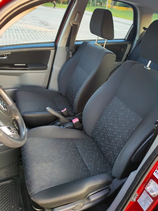 Suzuki SX4 1.6 benzyna 2012 serwisowany bezawaryjny
