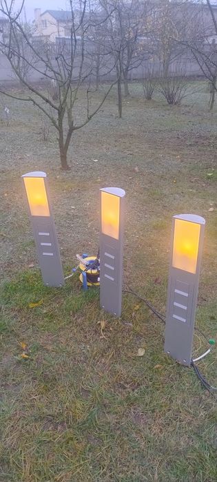 Słupek oświetleniowy GIRA