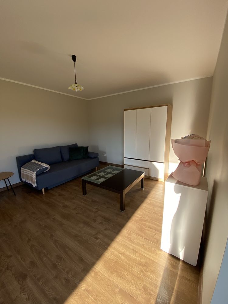 Jezioro, ryby i relaks – apartament do wynajęcia!