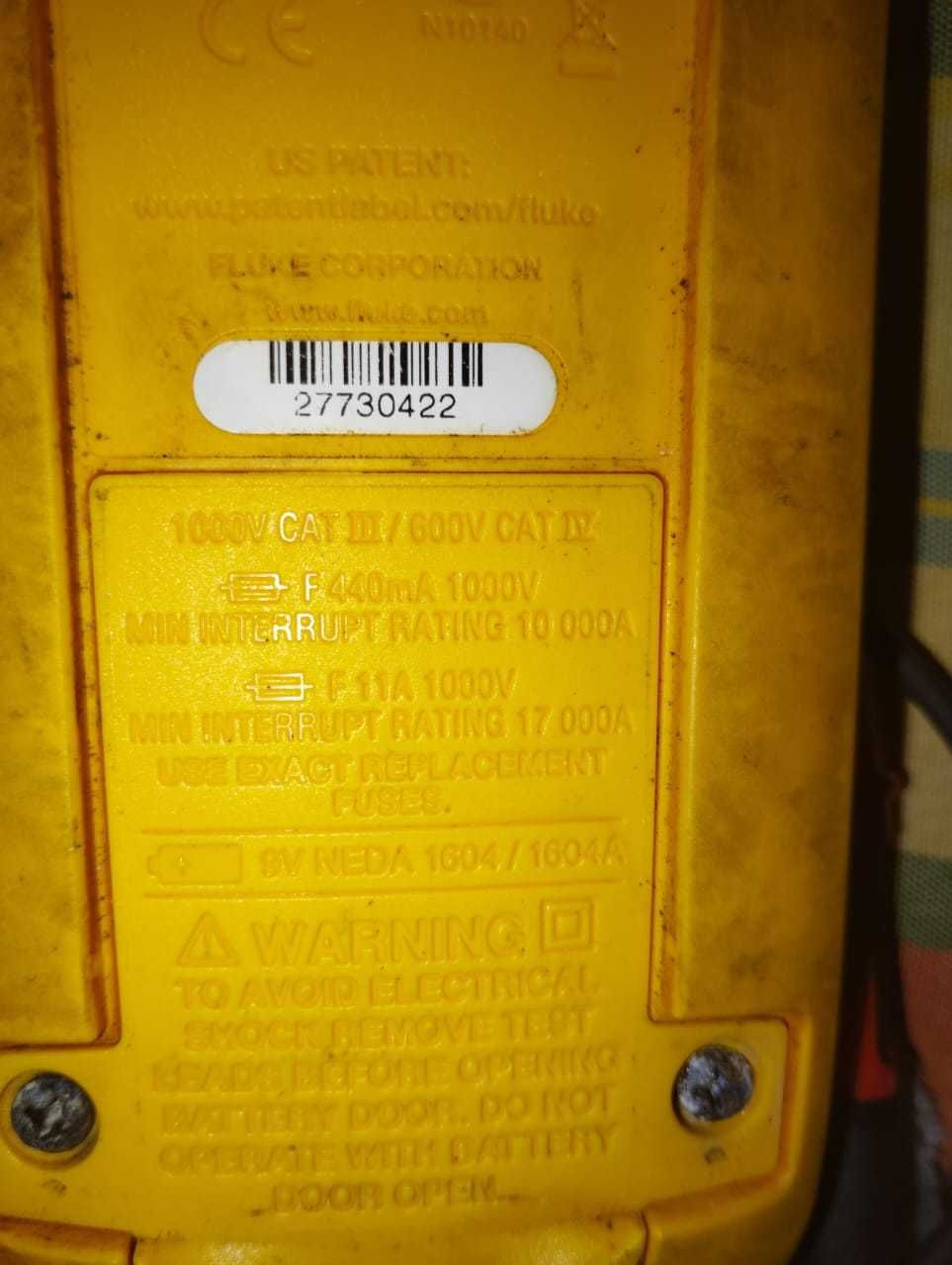 Fluke 175 rms multimeter , 1000v, cat 3 / 600V /cat 4, calibrated 2014