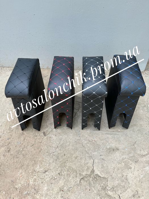 Подлокотник таврия Славута ваз люкс со строчками