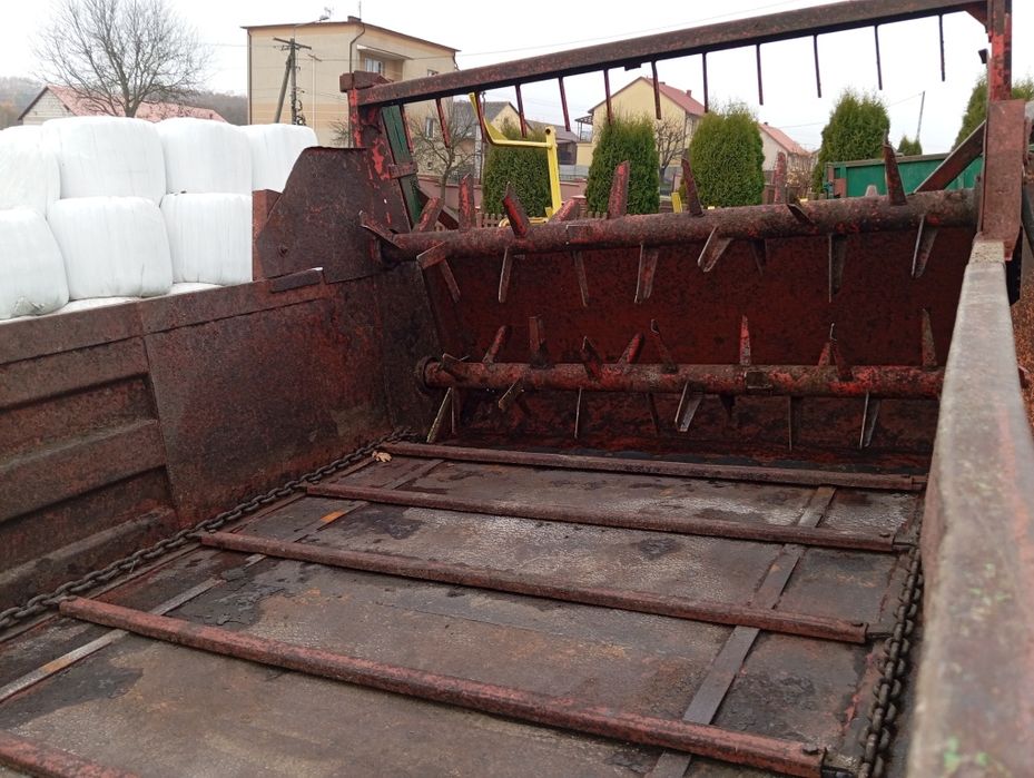 Rozrzutnik obornika Warfama N-228