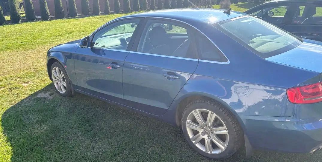 Audi a4 b8 2.0 tdi 185 km