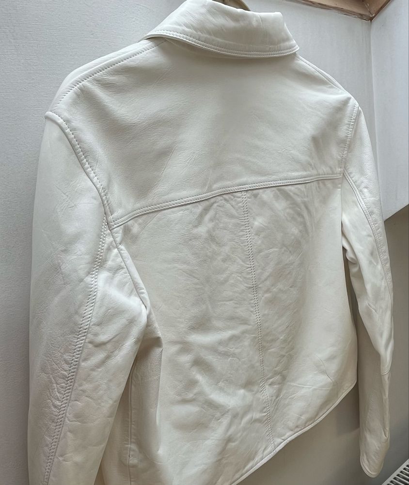 Biała kurtka ze skóry Nappa Massimo Dutti r.XS