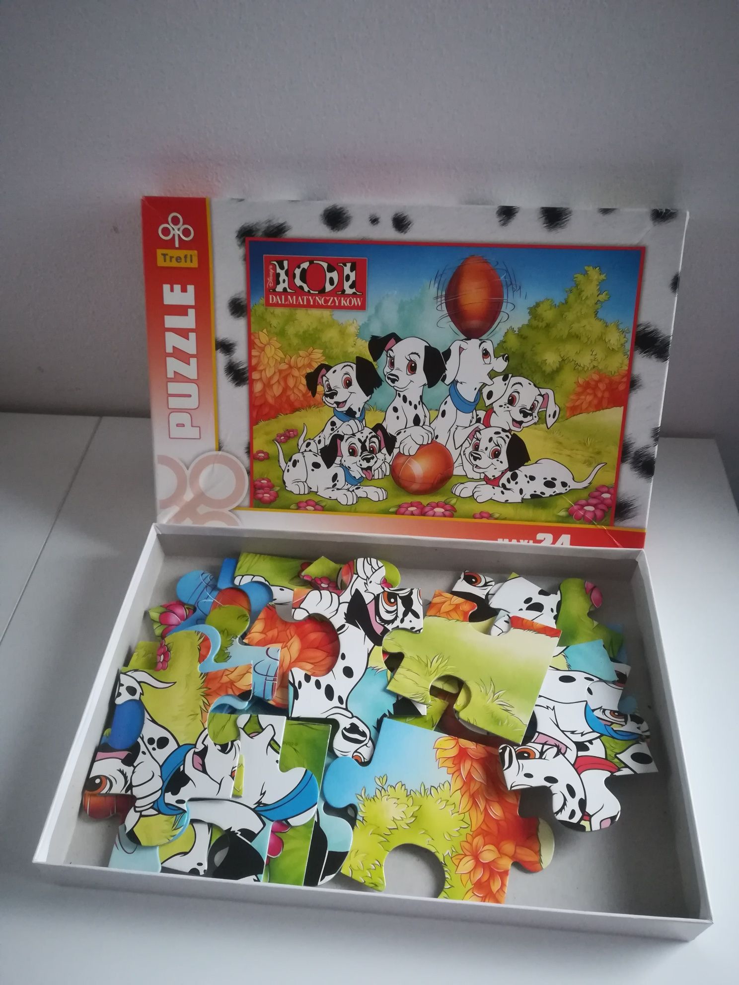 Puzzle - 101 DALMATYNCZYKOW dla najmłodszych 24 sztuki