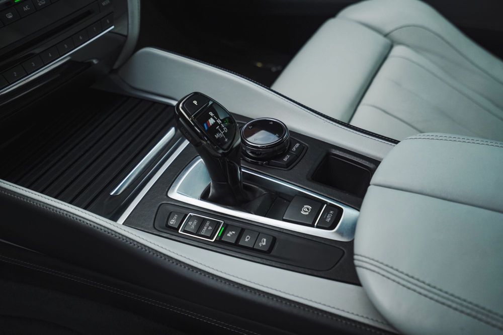 Продам автомобиль Bmw X5 F15 50D