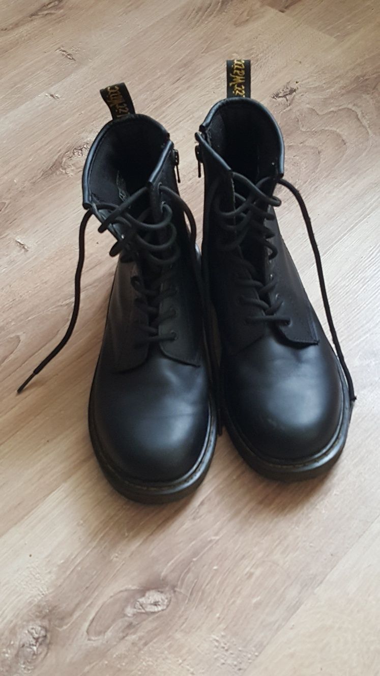 Dr Martens damskie tanio.