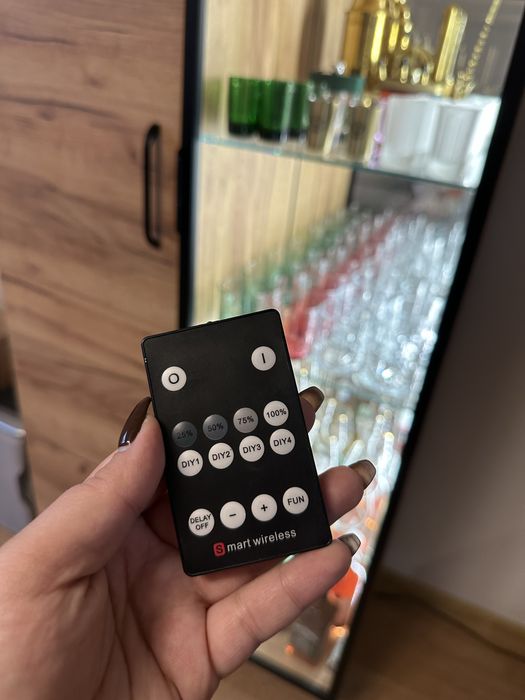 Szafka RTV + Barek/szafka z witryną podświetlaną