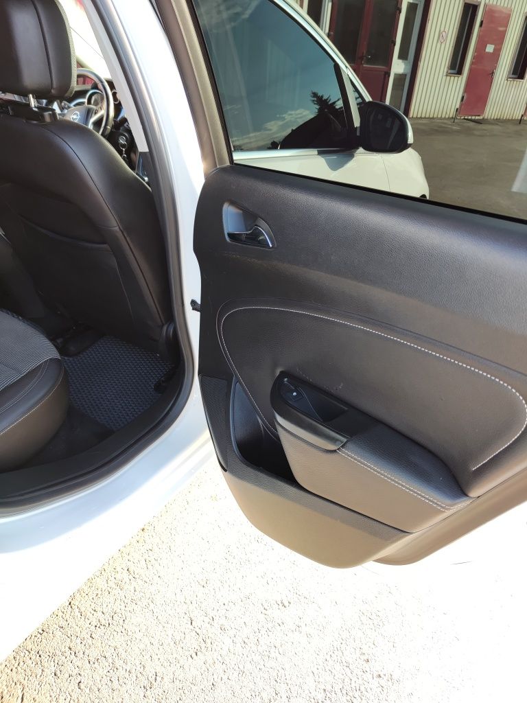 Opel Astra j 1.6 turbo