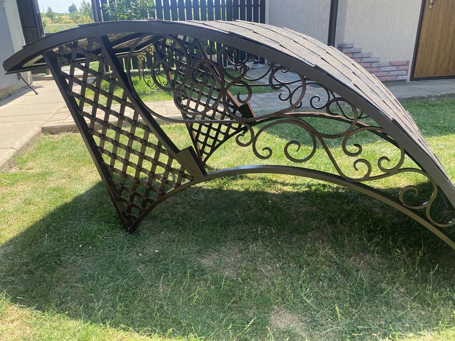 Колодязь кований дашок накриття на криниці копка