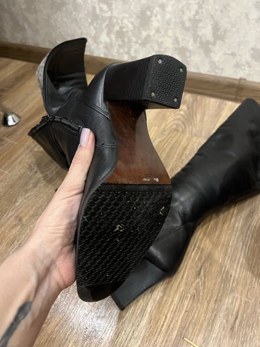 Шкіряні зимові чоботи