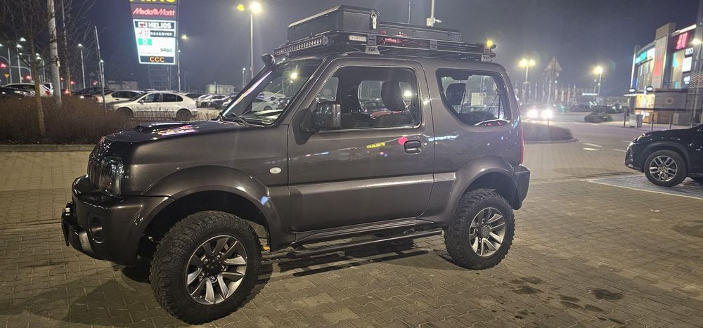 SUZUKI JIMNY Przeb 50K,FAKTURA,WYCIĄGARKA przód tył,LEDbar,Nawig,Kamer