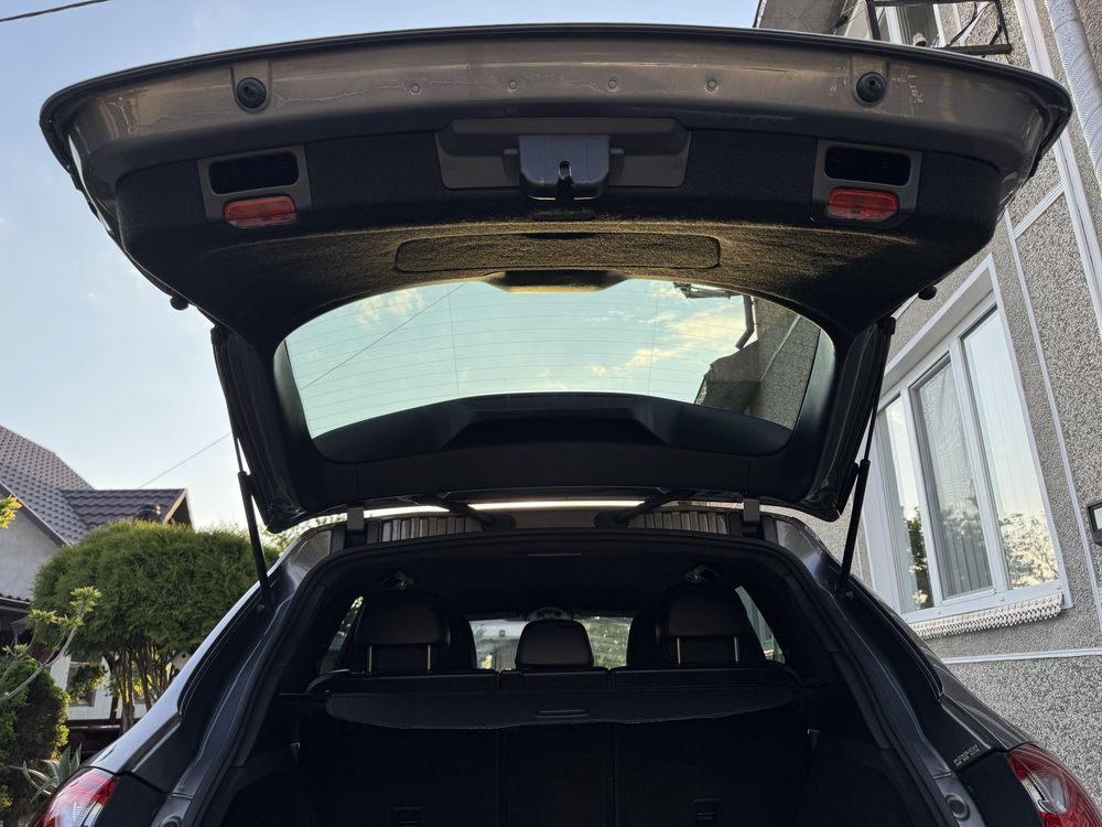 Porsche Cayenne 2011р