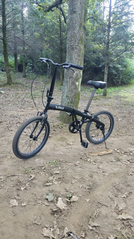 2x bicicletas dobráveis b. Fold