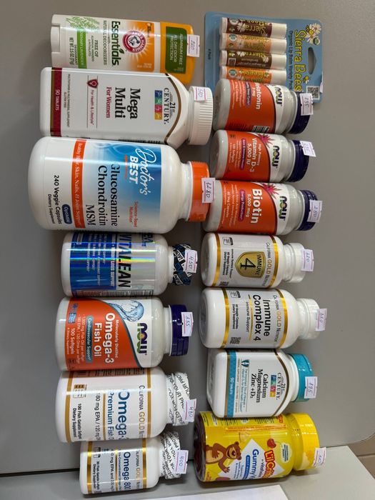 Вітаміни iherb, є різні,пишіть