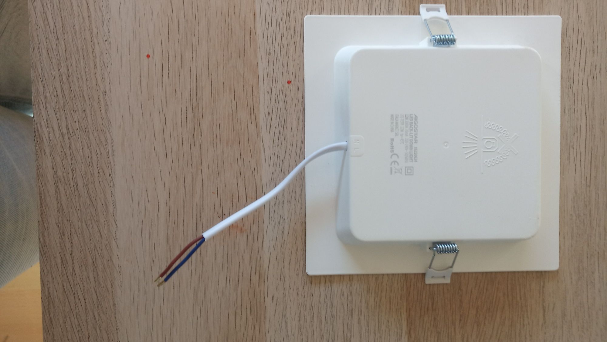 4 Focos led encastravéis novos