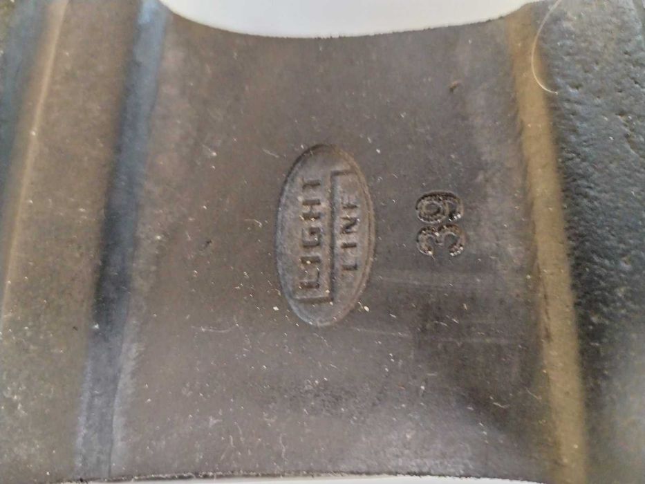 Жіночі шкіряні зимові ботинки