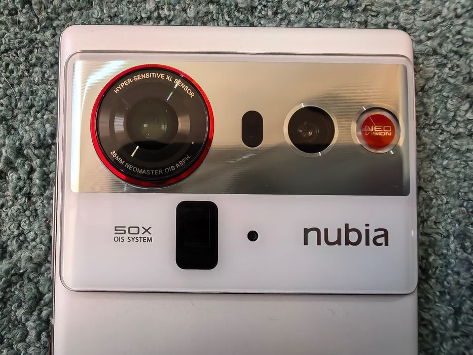 Nubia Z80 Ultra Como novo!
