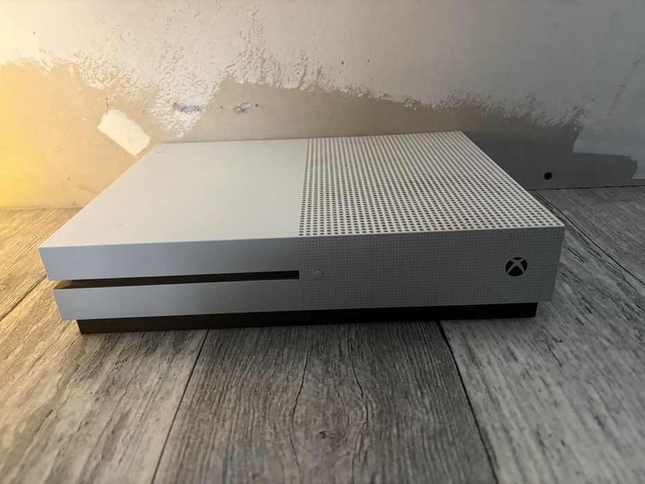 Konsola Xbox One S