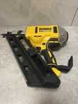 DeWALT DCN692 20Vmax безщітковий нейлер 90мм цвях Made in Mexico