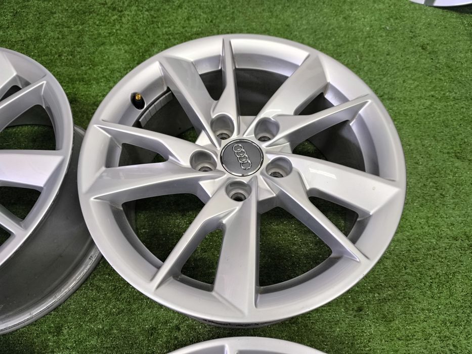 16" felgi 5x112 et35 Audi 8W0 a3 a4 B9 B8 B7 A6 C6 C7 Sline Wysyłka