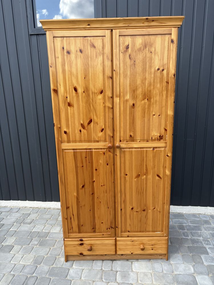 Piękna szafa 100% sosnowa.202 cm wysoka.93cm szer.55głęb. Transport