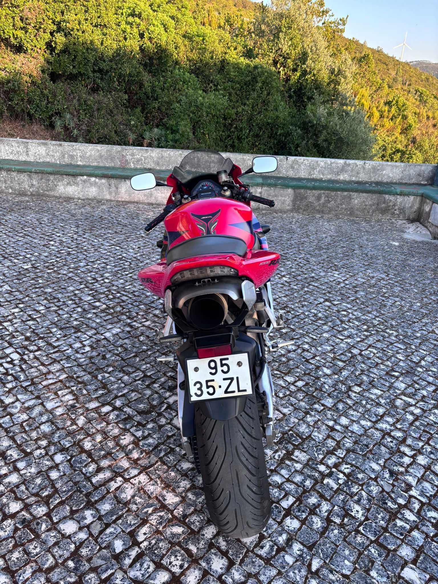 2005 Honda CBR 1000RR Fireblade