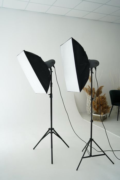 Продам студійне світло, ціна договірна