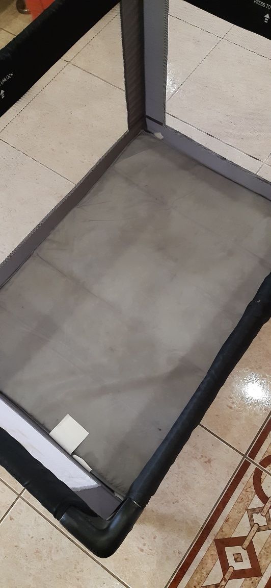 Kojec dla dziecka łóżeczko turystyczne