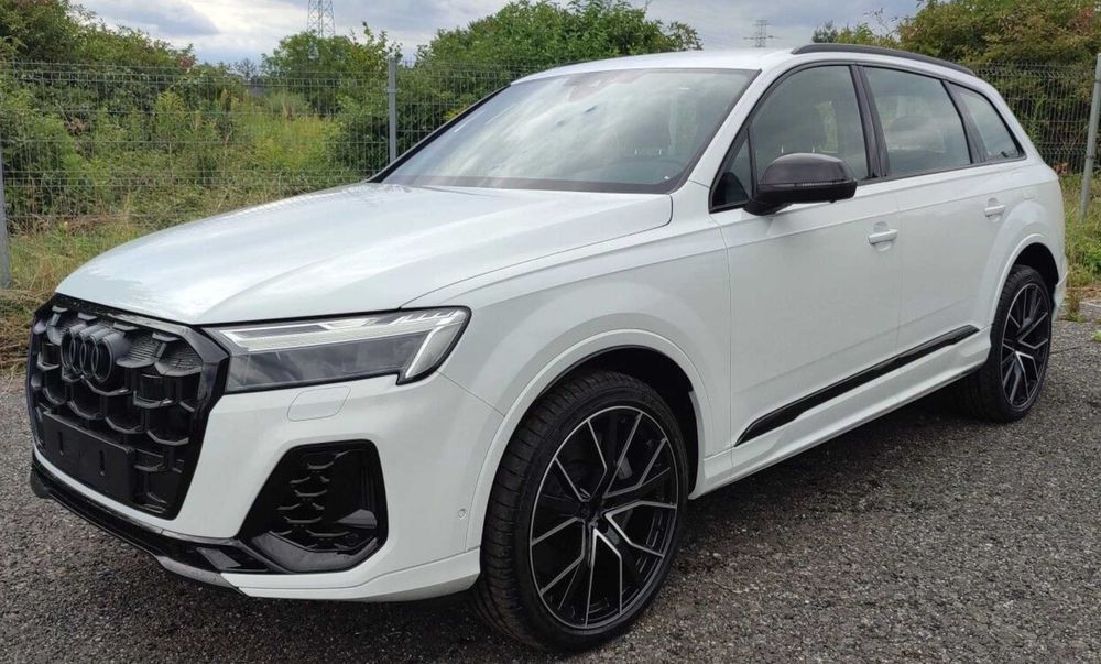 Бампер Q7 разборка шрот Audi Q7 запчастини SQ7