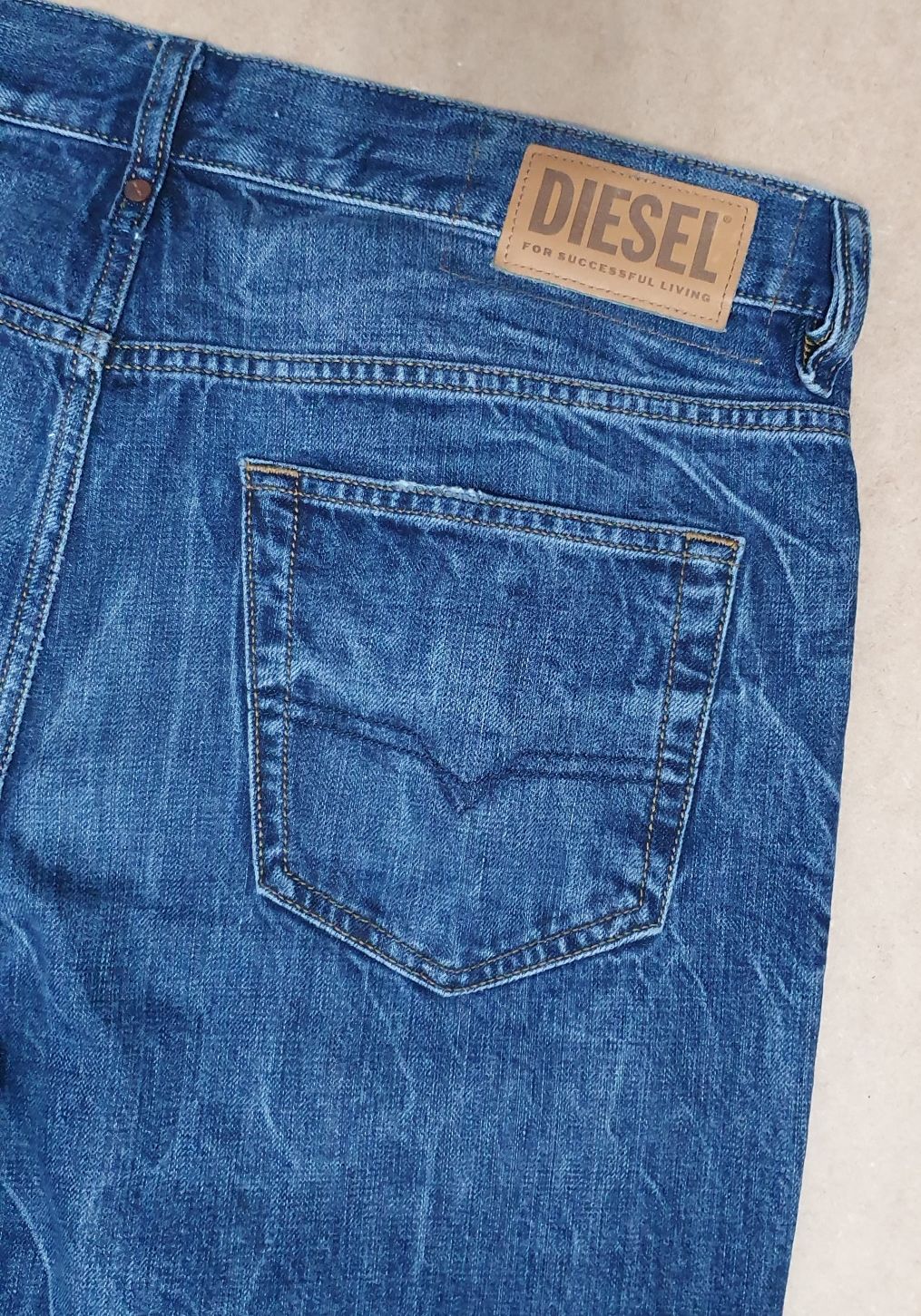 DIESEL MHARKY roz. 34/32 pas 92 cm made in Italy premium jeans