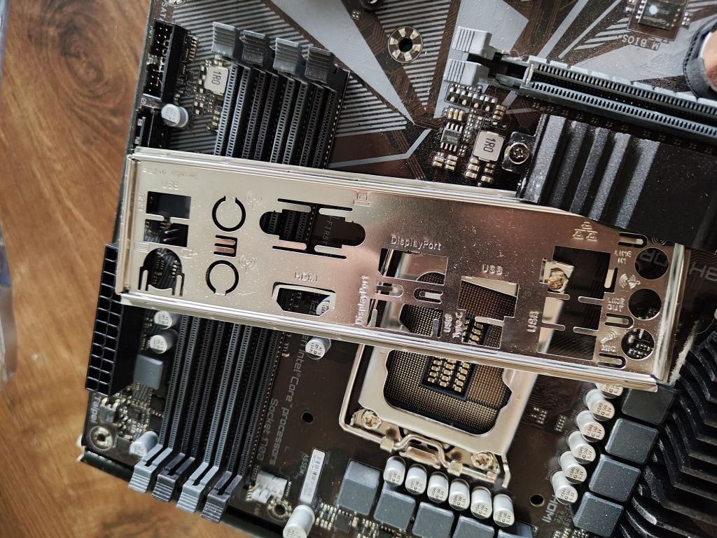 Płyta główna GIGABYTE B660M DS3H DDR4
