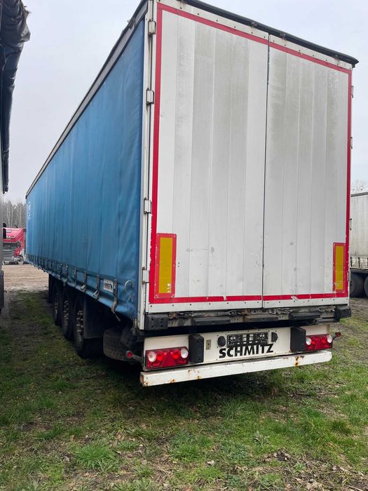 Naczepa Schmitz Firanka