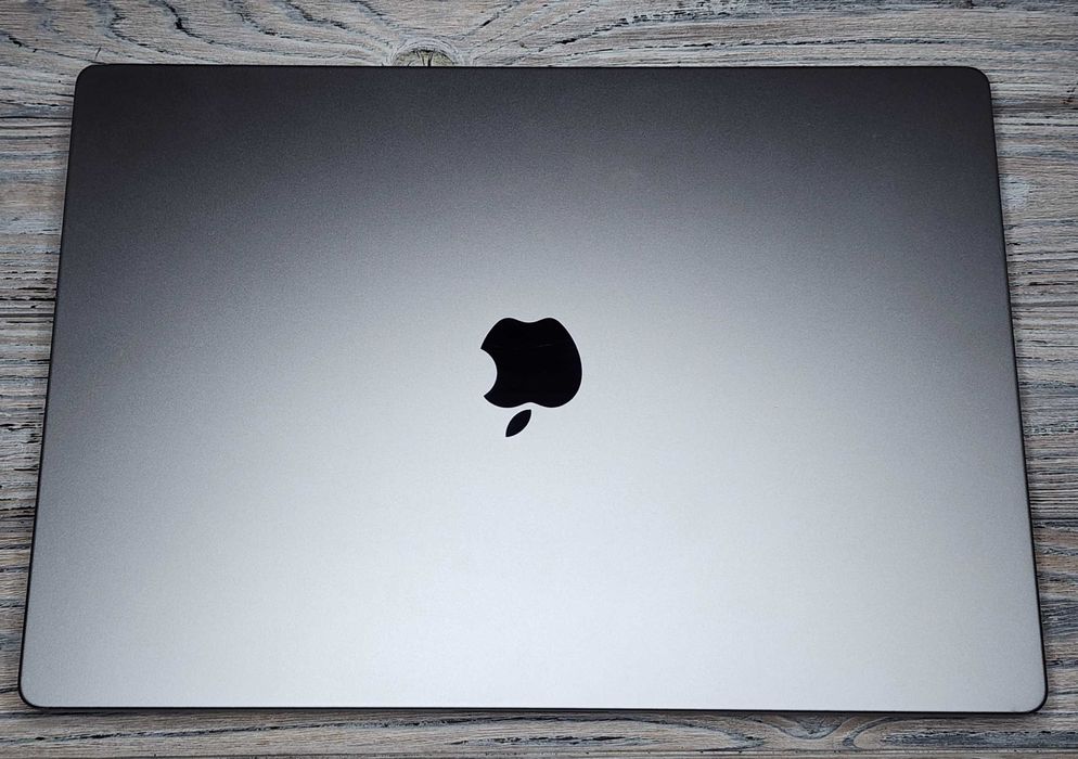 MacBook Pro 16 M1 Pro (MK183) Space Gray | 849$ | EmojieStore