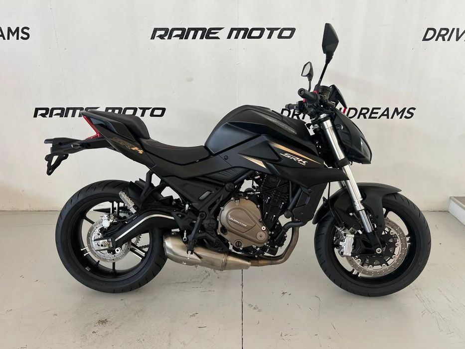 QJ Motor SRK 700 - também para carta A2 - PREÇO CAMPANHA