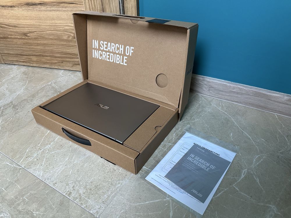 Laptop ASUS Zenbook 14" Q407IQ-BR5N4 + Torba Gratis