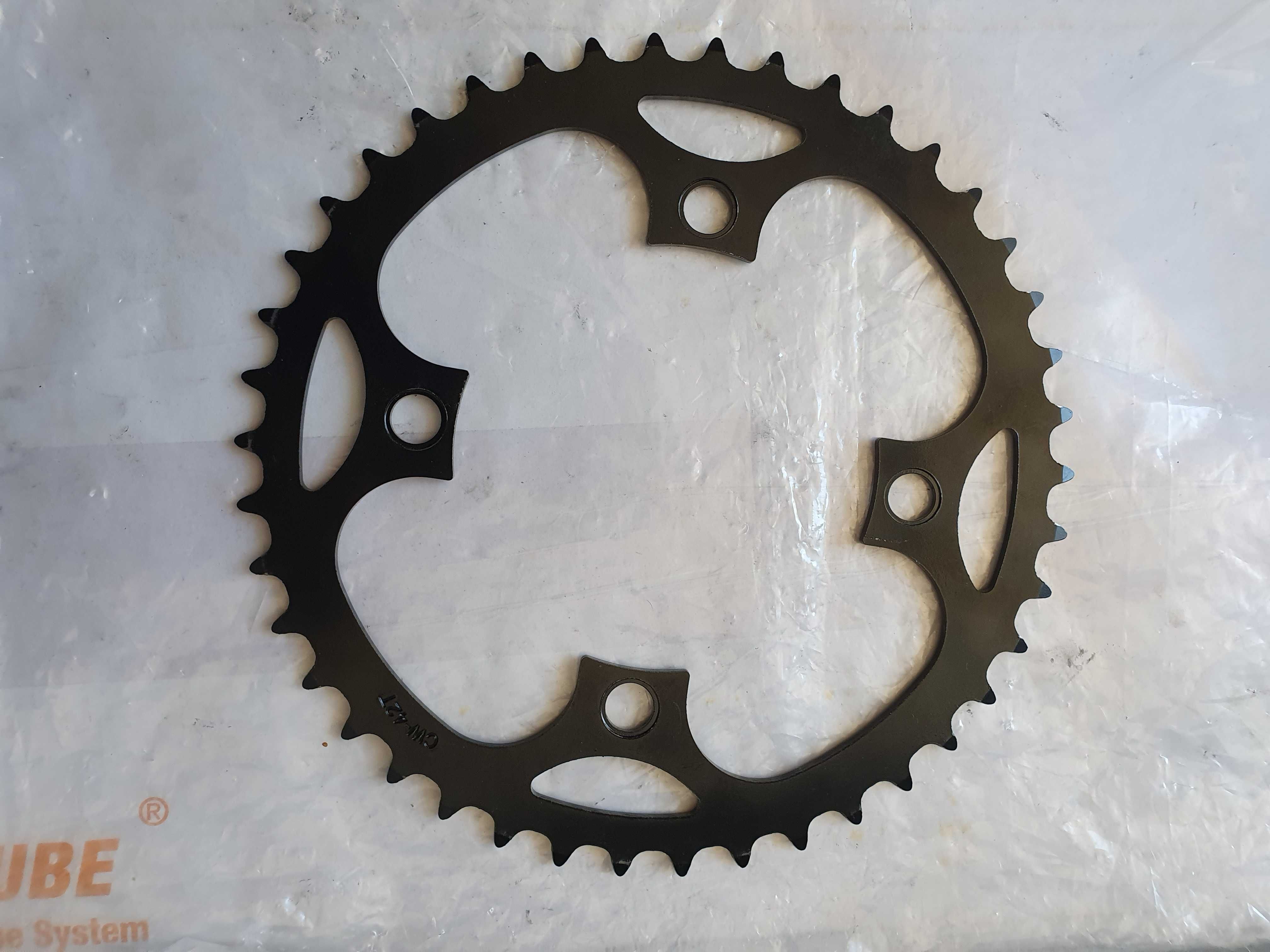 Zębatka napędowa stalowa XLC 42T 104 BCD BOSCH/YAMAHA/SHIMANO