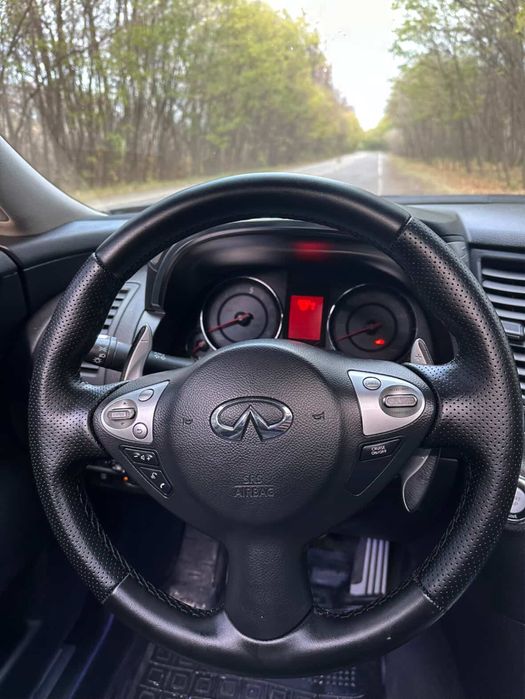 Продам INFINITi FX-35 або обмін на нерухомість