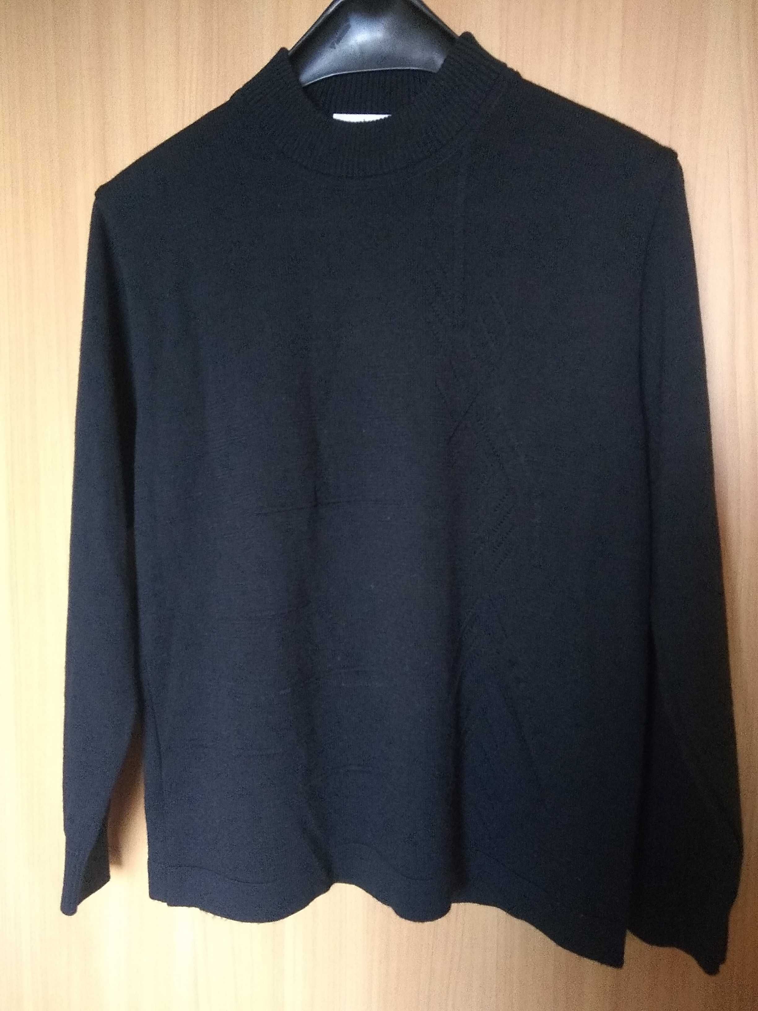 Delikatny damski sweter z półgolfem / bluza termiczna, 30% Merino