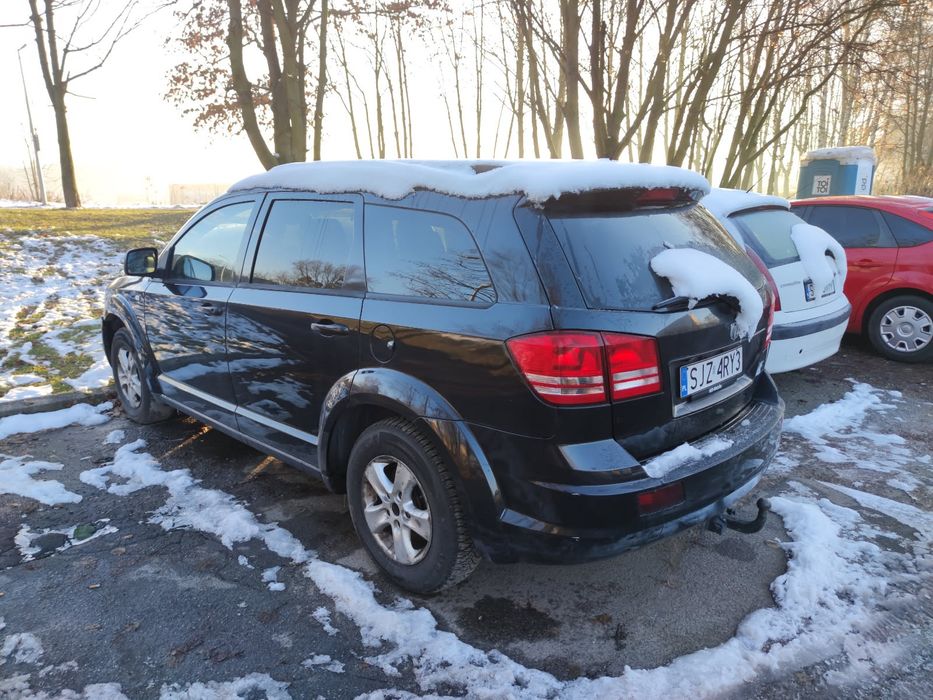 REZERWACJA !Dodge journey 2.0crd 7.osobowy  manual uszkodzony.