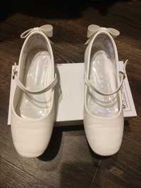 Buty komunijne białe rozmiar - 35