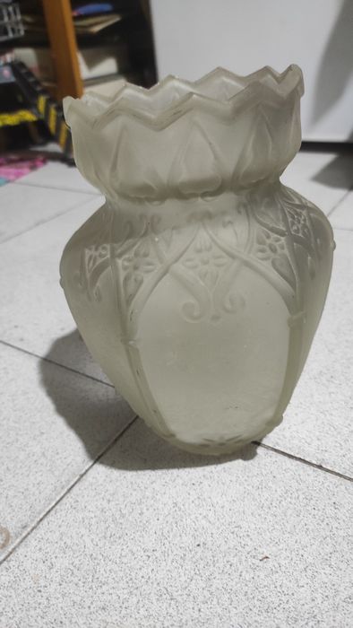 Abajur de vidro grosso