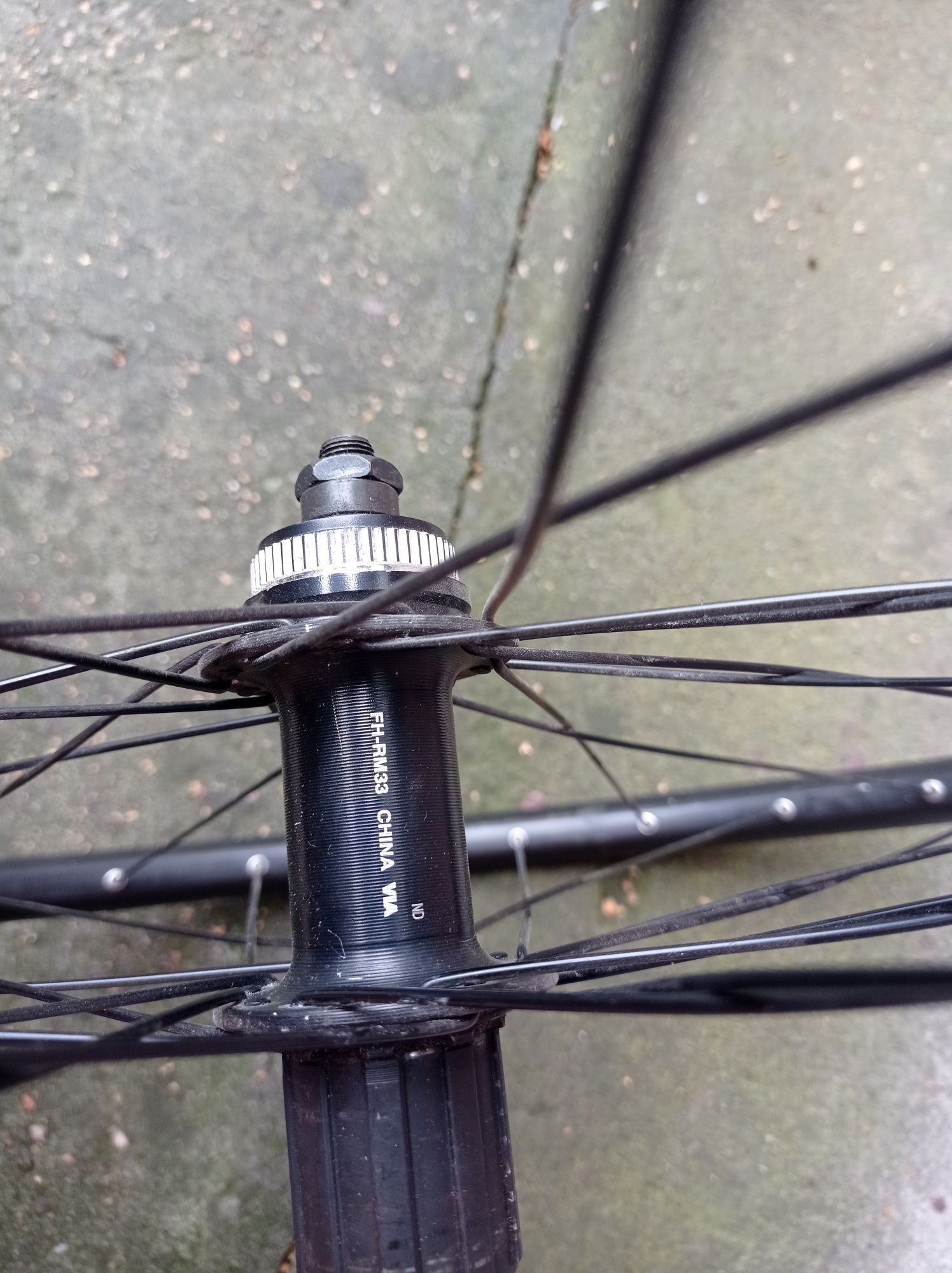 Koło tylne 28 centerlock bębenek Shimano 10 s