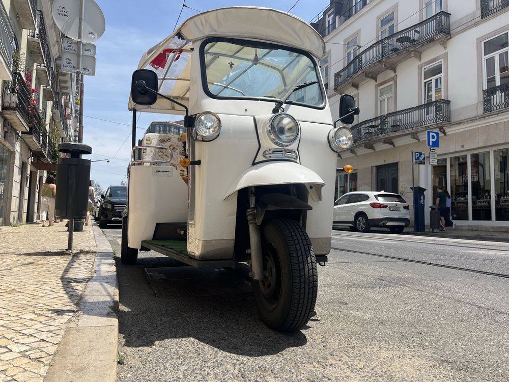 Tuk-tuk eléctrico - 4 Lugares