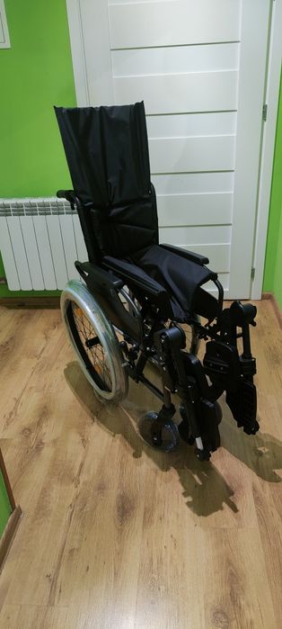 Wózek inwalidzki nowy VERMEIREN D200 30°